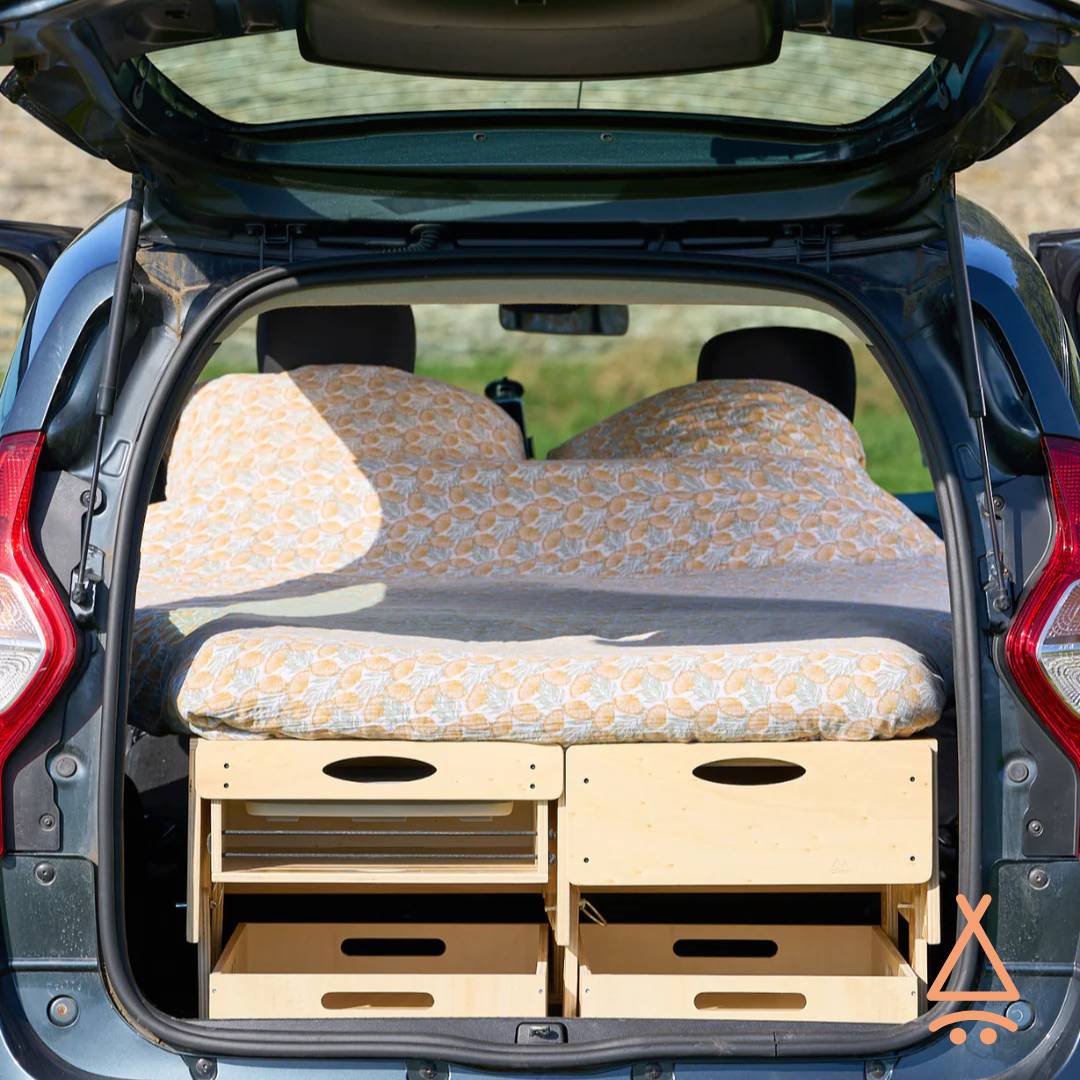 Kit aménagement voiture "Dacia Lodgy" vue du coffre