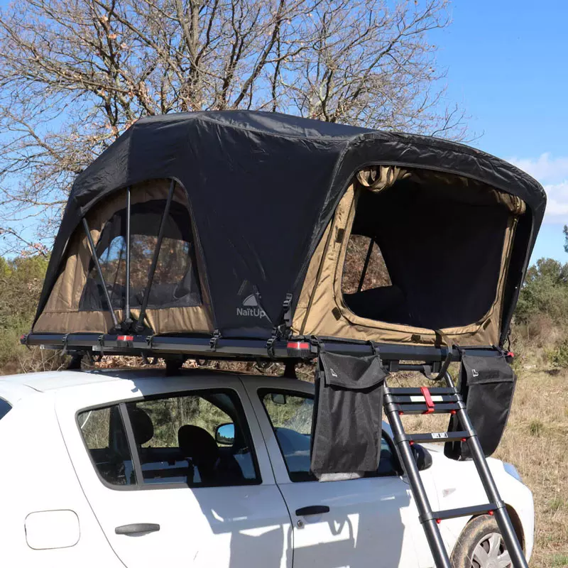 tente de toit naitup camisarde ouverte sur véhicule